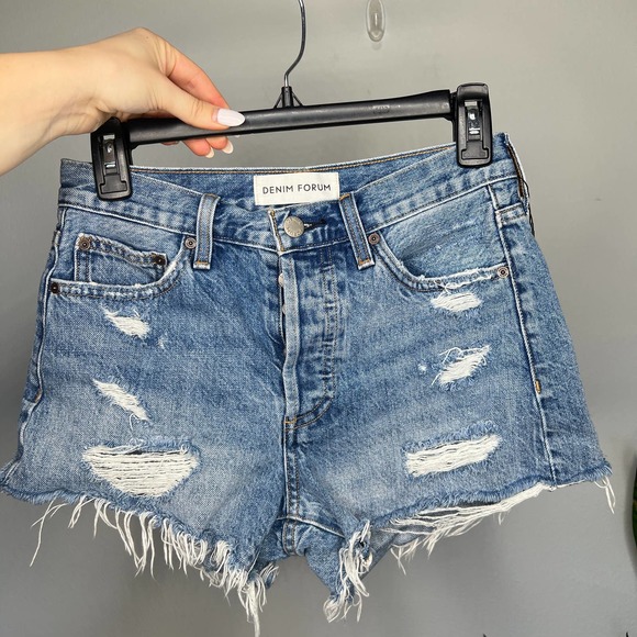 Denim Forum Pants - The Denim Forum Ex Boyfriend Short Distressed 24